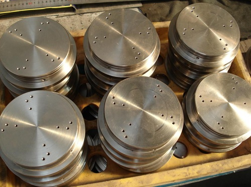 Gepasmaakte 1.4571 Vlekvrye staal CNC Draai en Boor Deckel