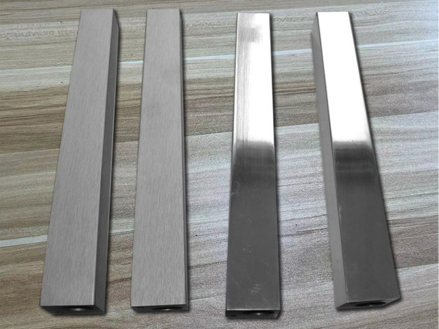 Наладзьце ножку мэблі Extrude з дапамогай працэсу апрацоўкі